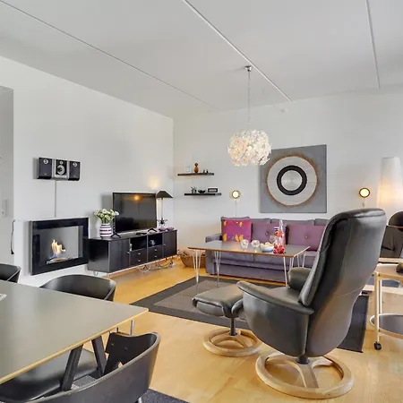 Lejlighed Jurviis - 100m From The Sea By Interhome *