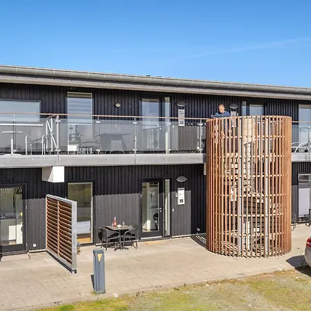 Lejlighed Jurviis - 100m From The Sea By Interhome *