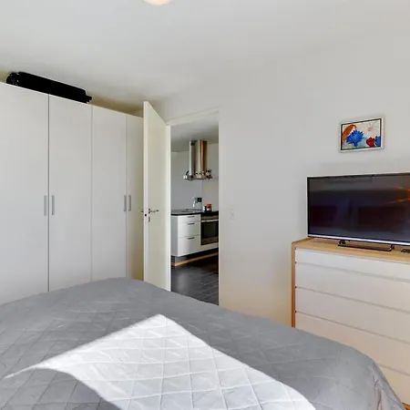 Jurviis - 100m From The Sea By Interhome Leilighet