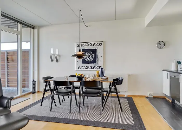 Jurviis - 100m From The Sea By Interhome