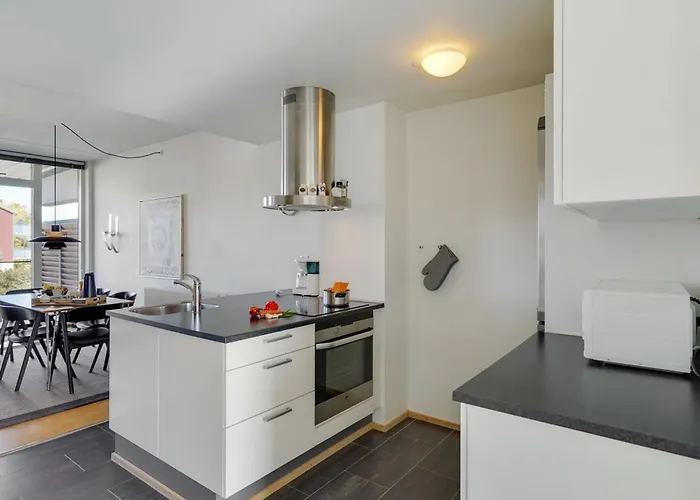 Jurviis - 100m From The Sea By Interhome *